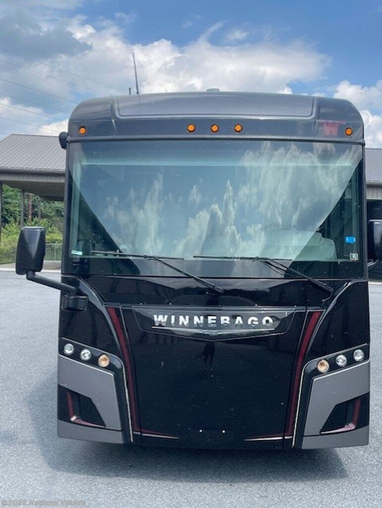 2022 Forza 38W by Winnebago from National Vehicle in Millersville, Pennsylvania