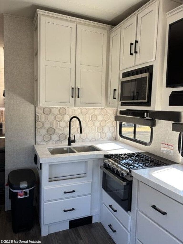 Used 2024 Jayco Eagle HT 25RUC available in Perry, Georgia