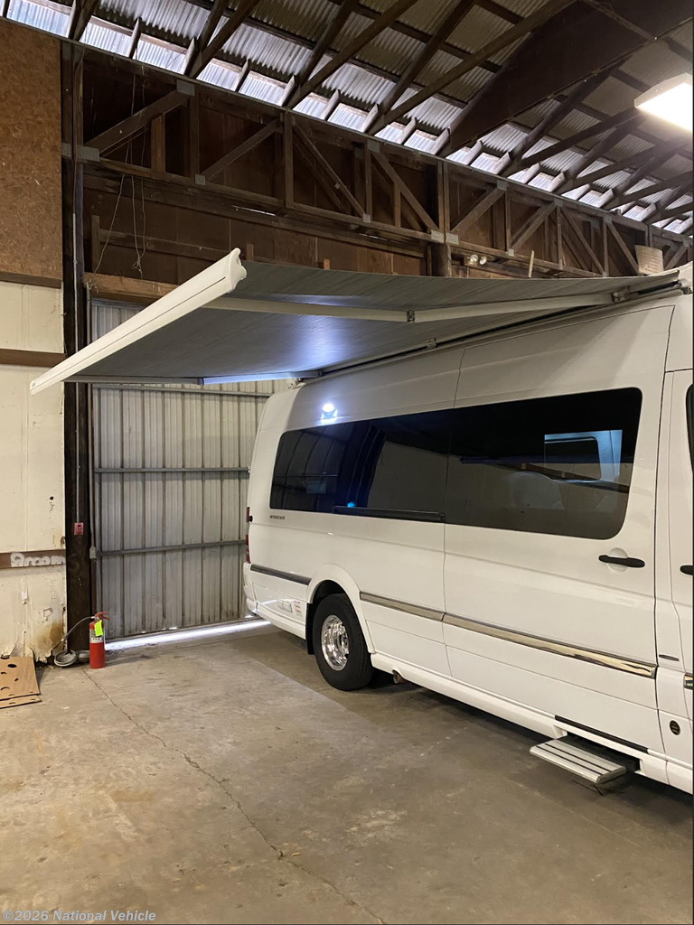 2016 Airstream Interstate EXT Lounge - Used Class B For Sale by National Vehicle in Akron, Ohio