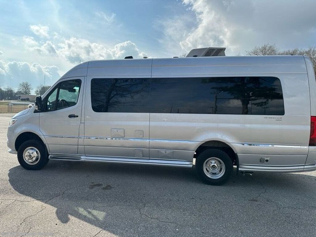 2024 Interstate 24GT 4X4 by Airstream from National Vehicle in Clanton, Alabama
