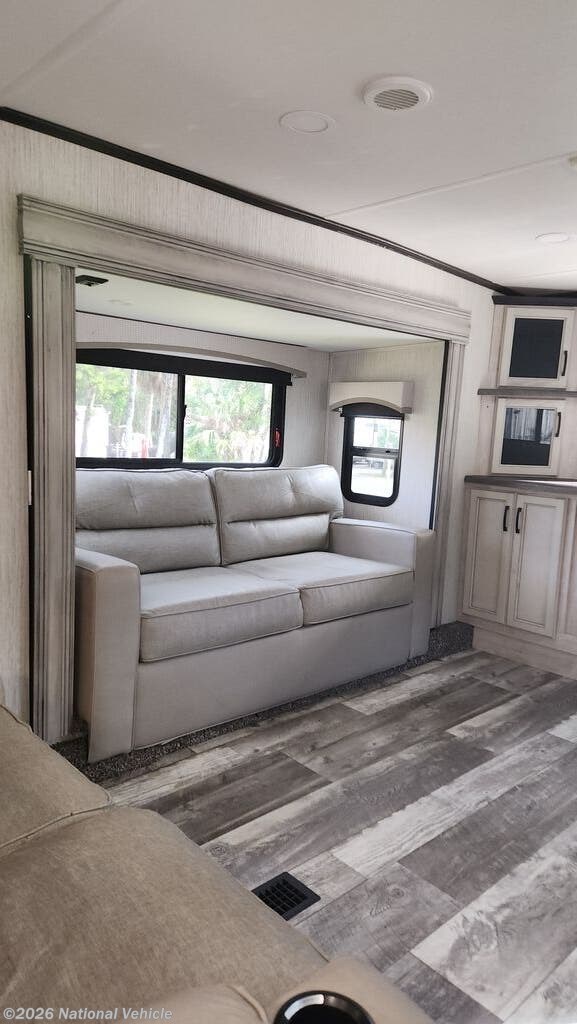 2022 Forest River Sandpiper Luxury 379FLOK - Used Fifth Wheel For Sale by National Vehicle in Homosassa, Florida