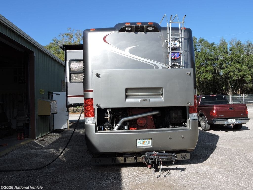 Used 2003 Monaco RV Signature Commander available in Mulberry, Florida