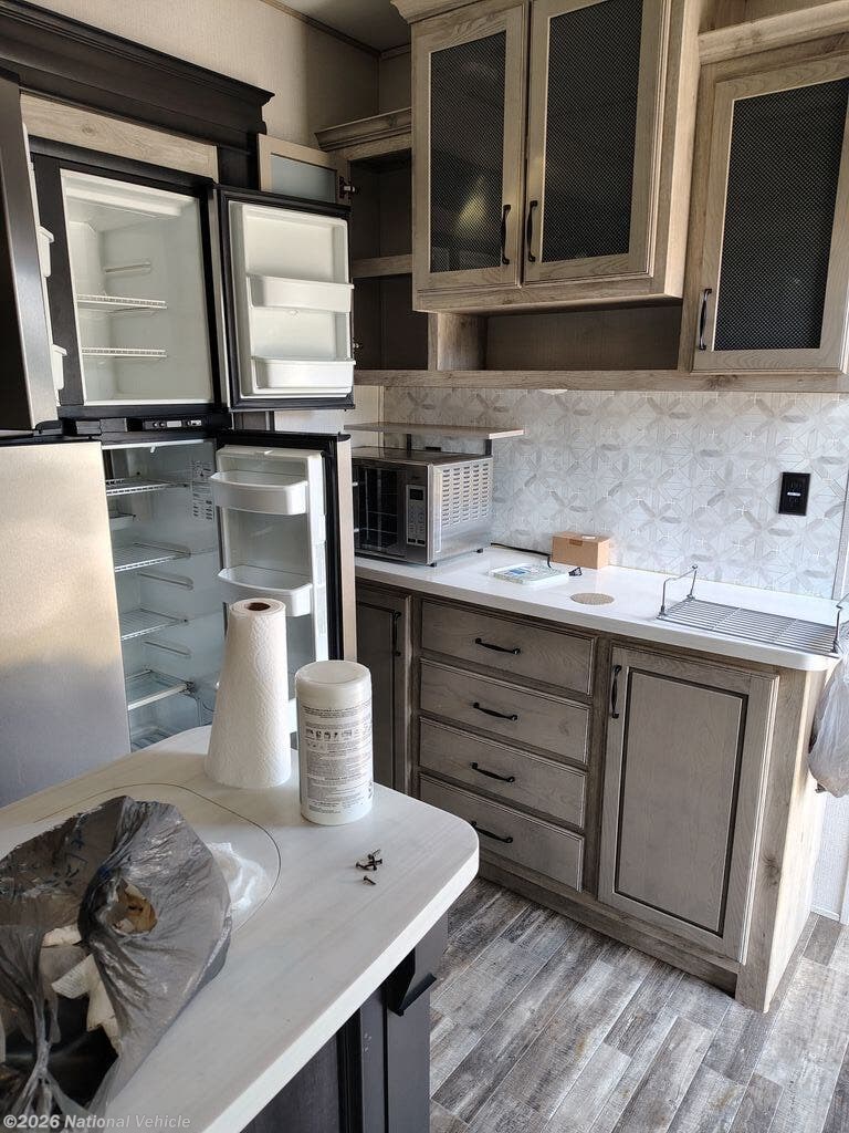 Used 2023 Keystone Avalanche 390DS available in Groveland, Florida