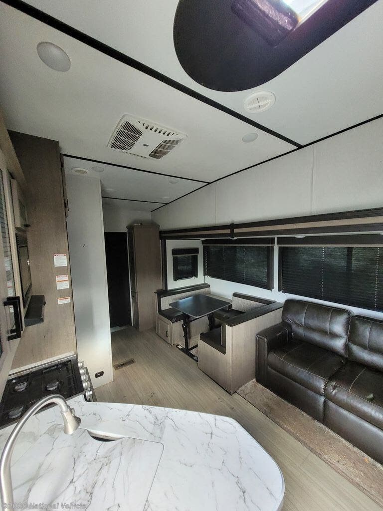2020 Hideout 308BHDS by Keystone from National Vehicle in Milwaukie, Oregon