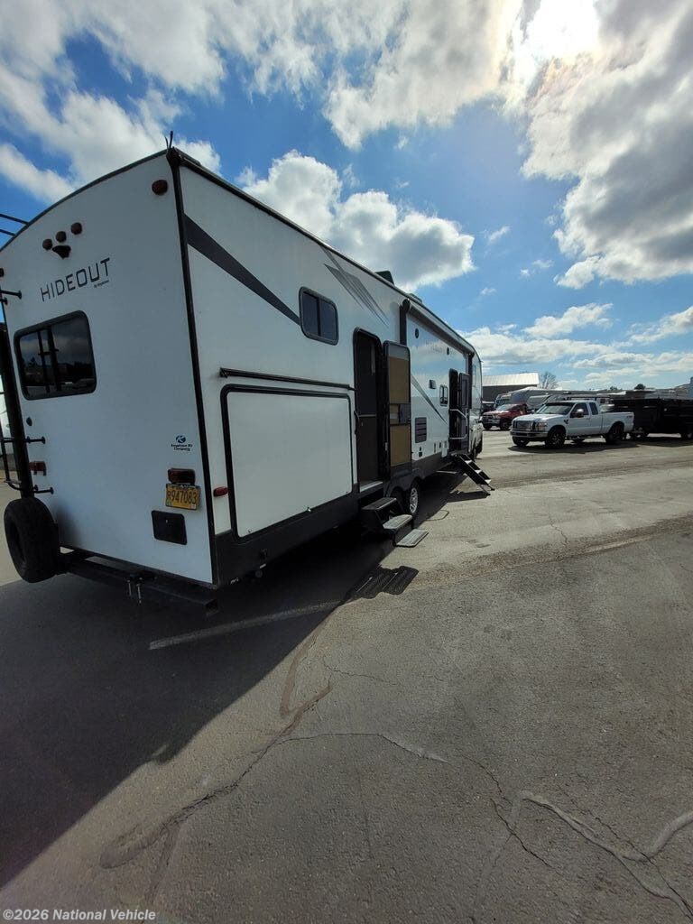 2020 Keystone Hideout 308BHDS - Used Fifth Wheel For Sale by National Vehicle in Milwaukie, Oregon