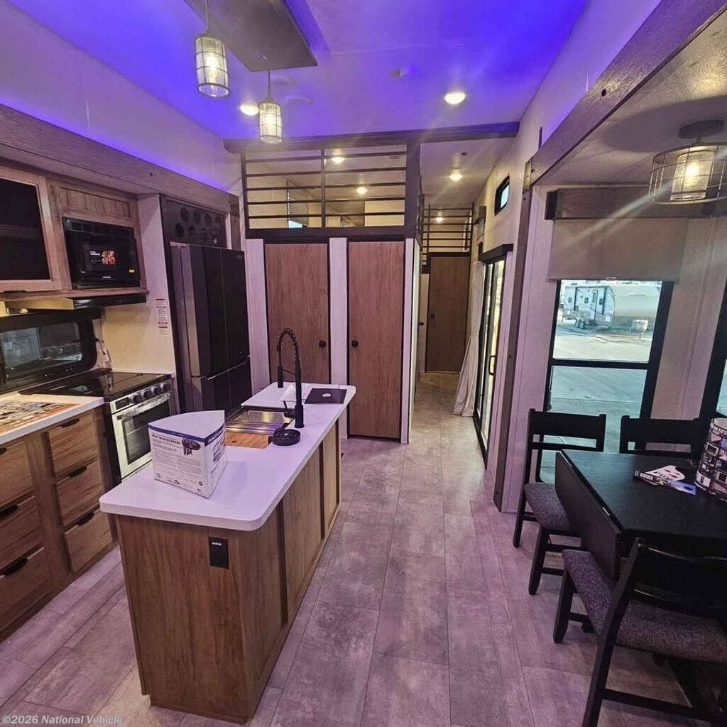 2024 Forest River Cherokee Timberwolf Black Label 39DLBL - Used Travel Trailer For Sale by National Vehicle in Tulsa, Oklahoma