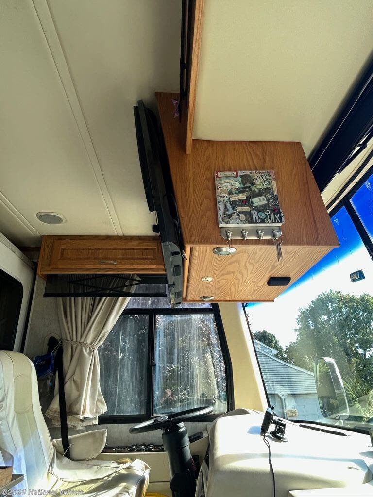 2004 Ambassador 38PDQ by Holiday Rambler from National Vehicle in Blandon, Pennsylvania