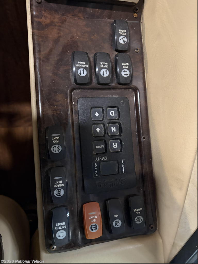 Used 2009 Monaco RV Camelot 42PDQ available in Kensett, Iowa