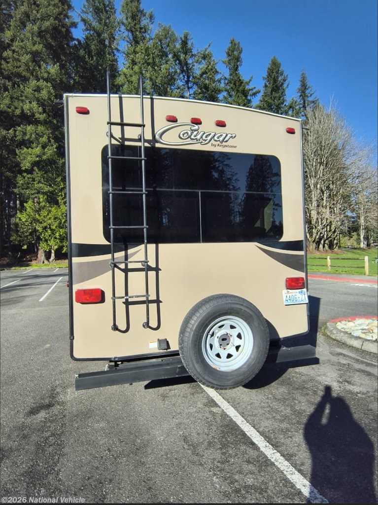 2016 Keystone Cougar 303RLS - Used Fifth Wheel For Sale by National Vehicle in Maple Valley, Washington
