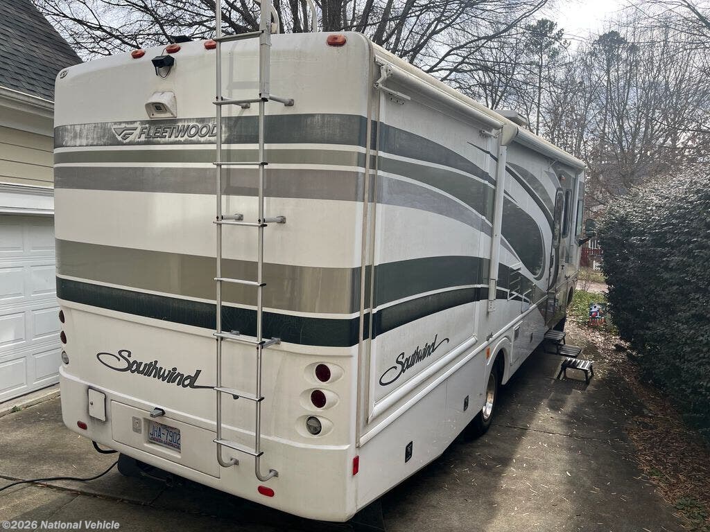 2006 Fleetwood Southwind 32V - Used Class A For Sale by National Vehicle in Wake Forest, North Carolina