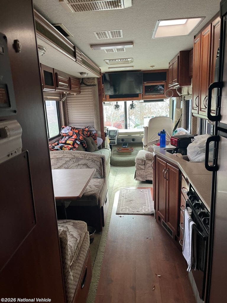 2006 Southwind 32V by Fleetwood from National Vehicle in Wake Forest, North Carolina