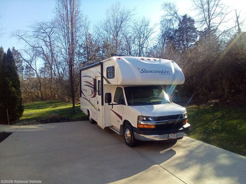 2016 Forest River Sunseeker LE 2250SLE - Used Class C For Sale by National Vehicle in Lebanon, Ohio