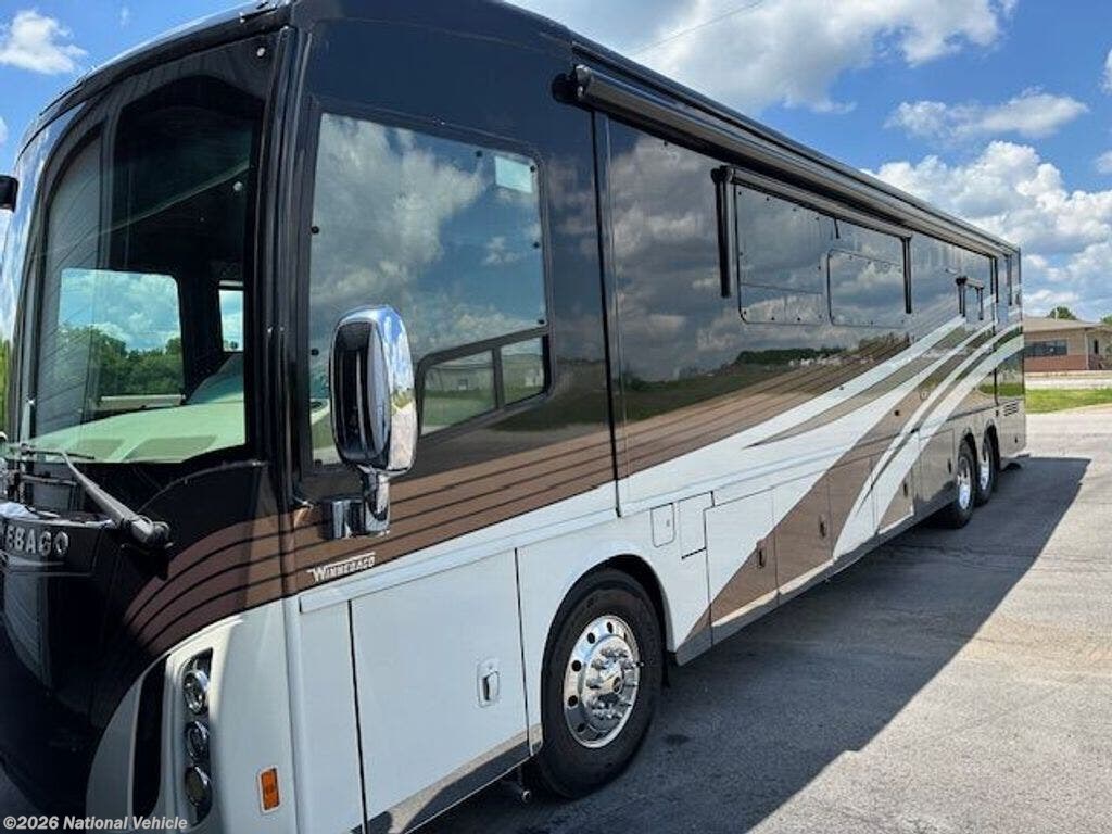 2017 Winnebago Tour 42QD - Used Class A For Sale by National Vehicle in Mercedes, Texas