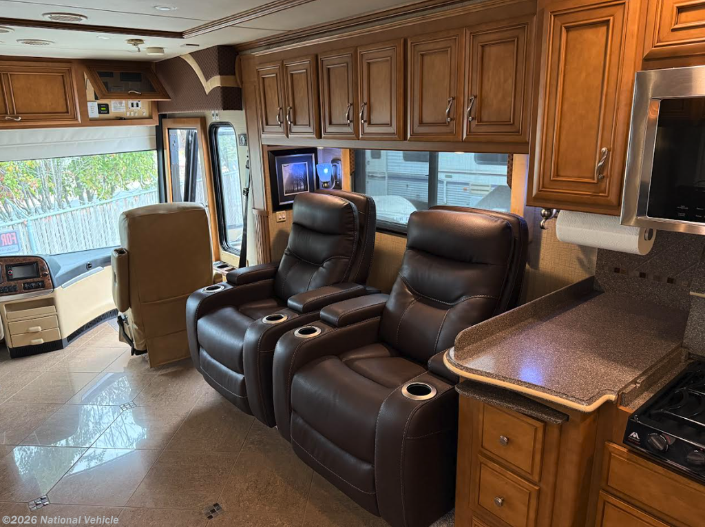 Used 2013 Newmar Ventana 4018 available in Loomis, California