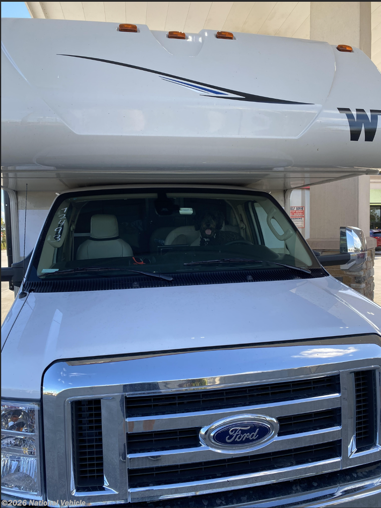 2022 Winnebago Minnie Winnie 22R - Used Class C For Sale by National Vehicle in Dennis, Massachusetts