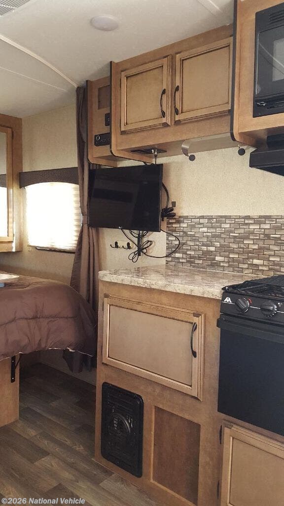 Used 2017 Starcraft Launch Ultra Lite 21FBS available in Grand Junction, Colorado