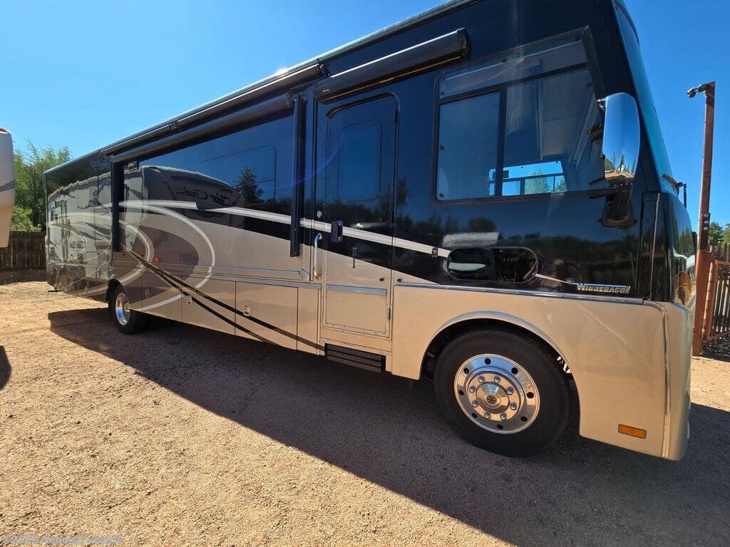 2016 Adventurer 38Q by Winnebago from National Vehicle in Star Valley, Arizona