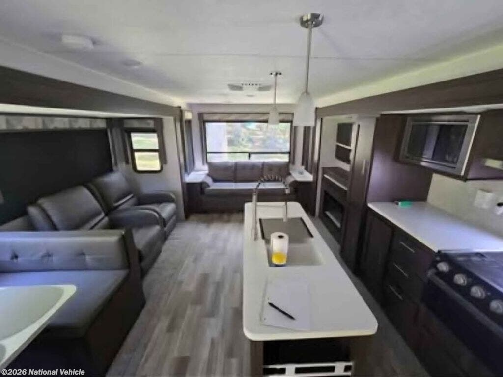 Used 2020 Forest River Wildwood 27RE available in New Paris, Pennsylvania