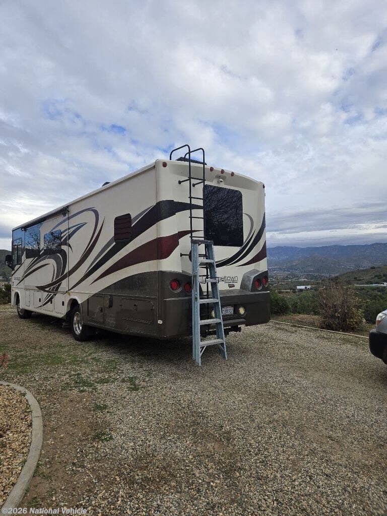 2016 Forest River Georgetown 329DS - Used Class A For Sale by National Vehicle in Acton, California