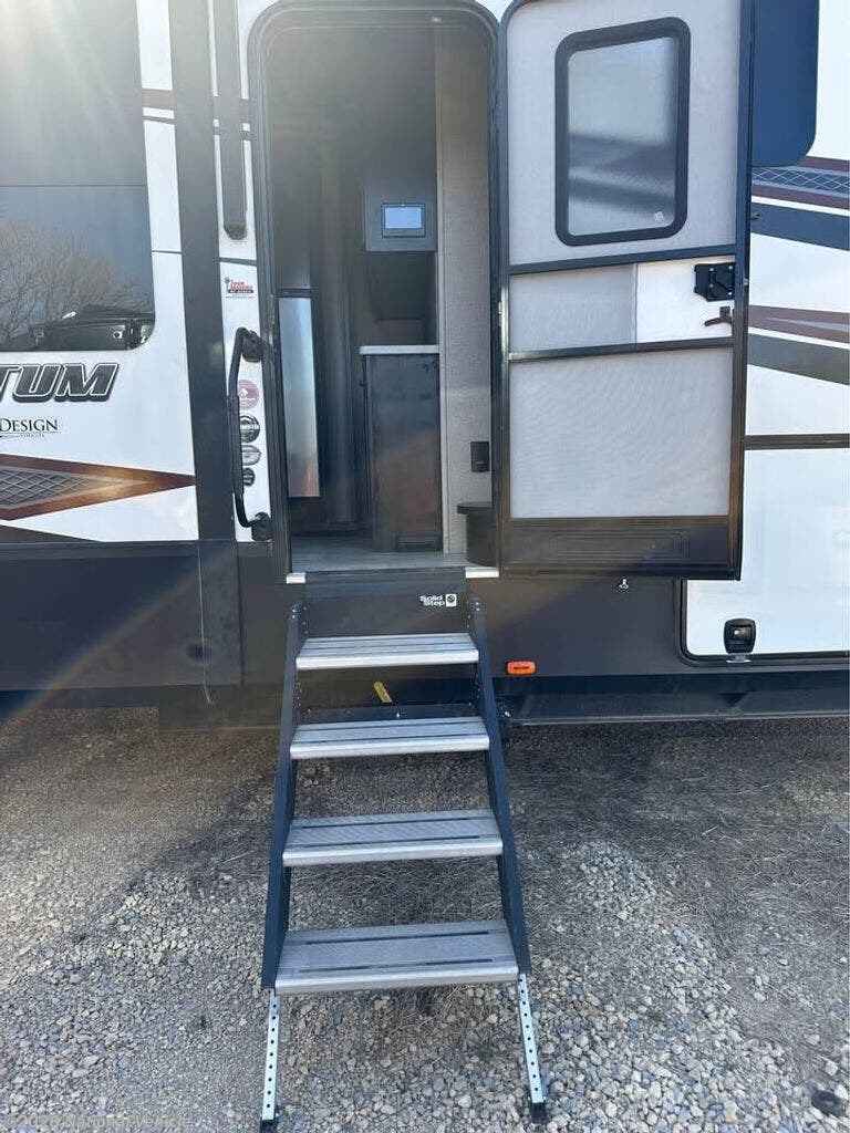 Used 2019 Grand Design Momentum 397TH available in Abilene, Kansas