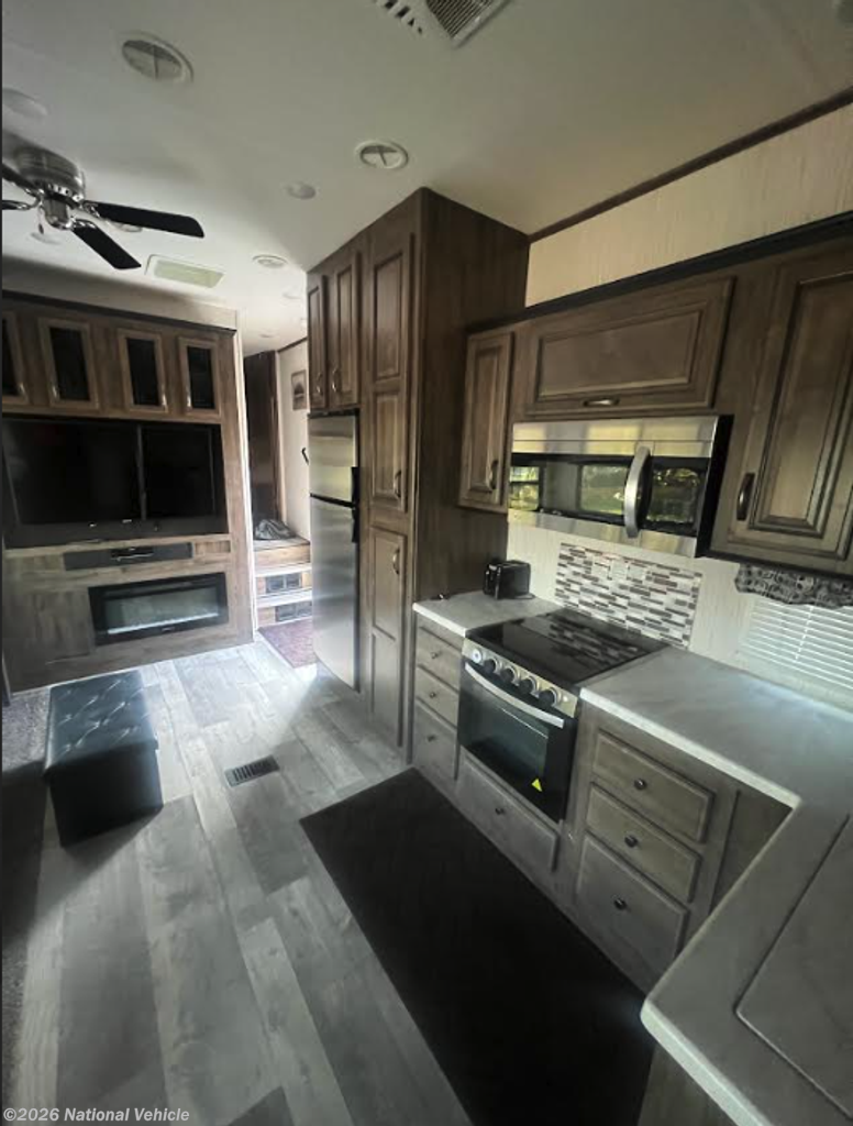 Used 2020 Forest River Sierra C-Class 3330BH available in Santa Clarita, California