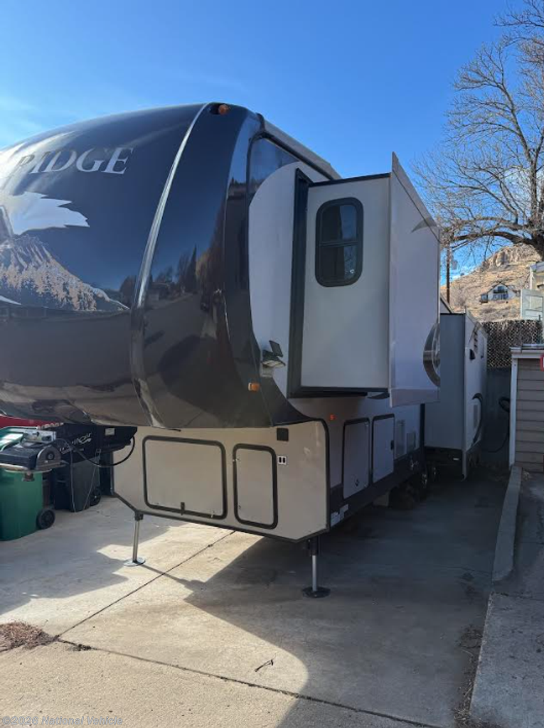 2013 Forest River Blue Ridge Cabin 3025RL - Used Fifth Wheel For Sale by National Vehicle in Golden, Colorado