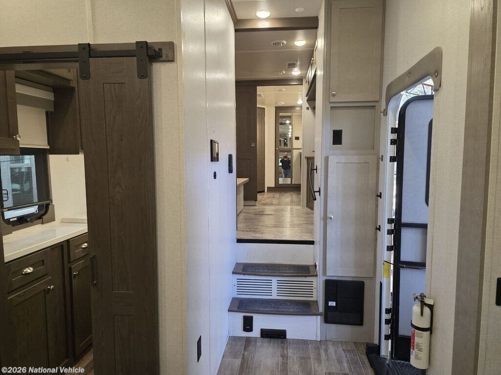 2022 Columbus 382FB by Palomino from National Vehicle in Perry, Florida