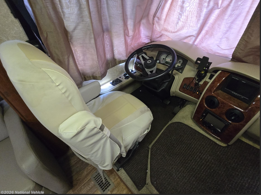 2011 Four Winds Serrano 31V - Used Class A For Sale by National Vehicle in Fort Myers, Florida