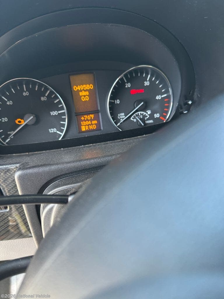 2017 View 24G by Winnebago from National Vehicle in Mount Baldy, California