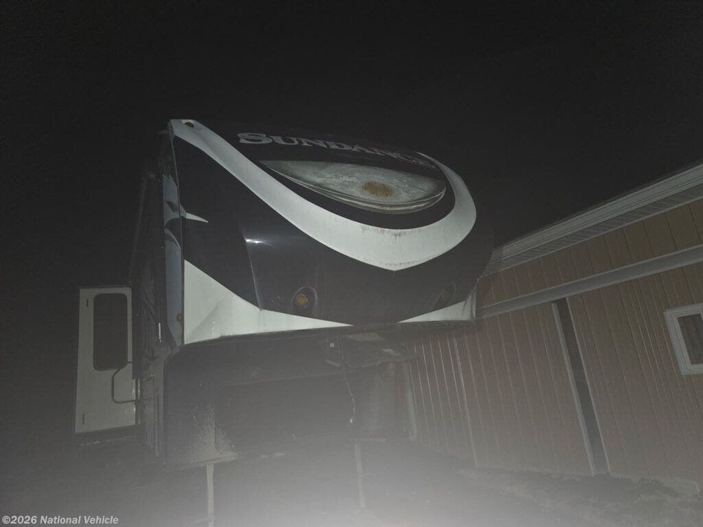 2018 Heartland Sundance 3200MVP - Used Fifth Wheel For Sale by National Vehicle in Hampshire, Tennessee