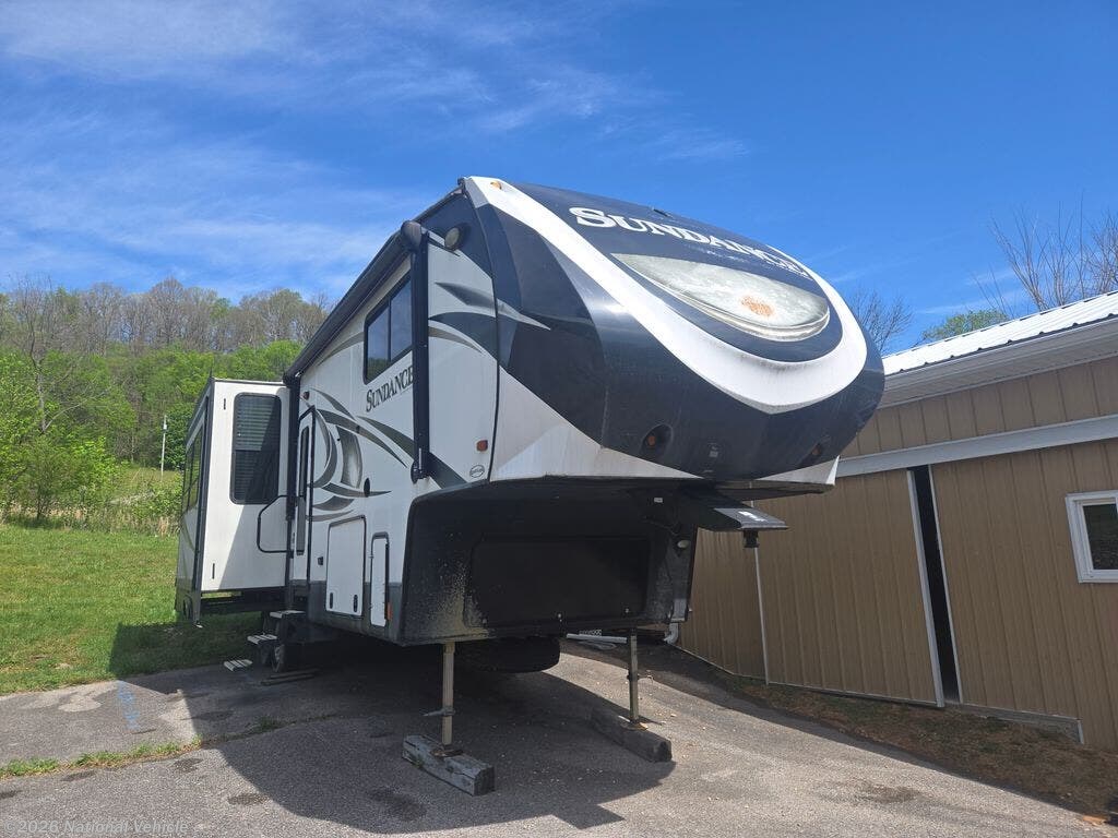 2018 Heartland Sundance 3200MVP - Used Fifth Wheel For Sale by National Vehicle in Hampshire, Tennessee