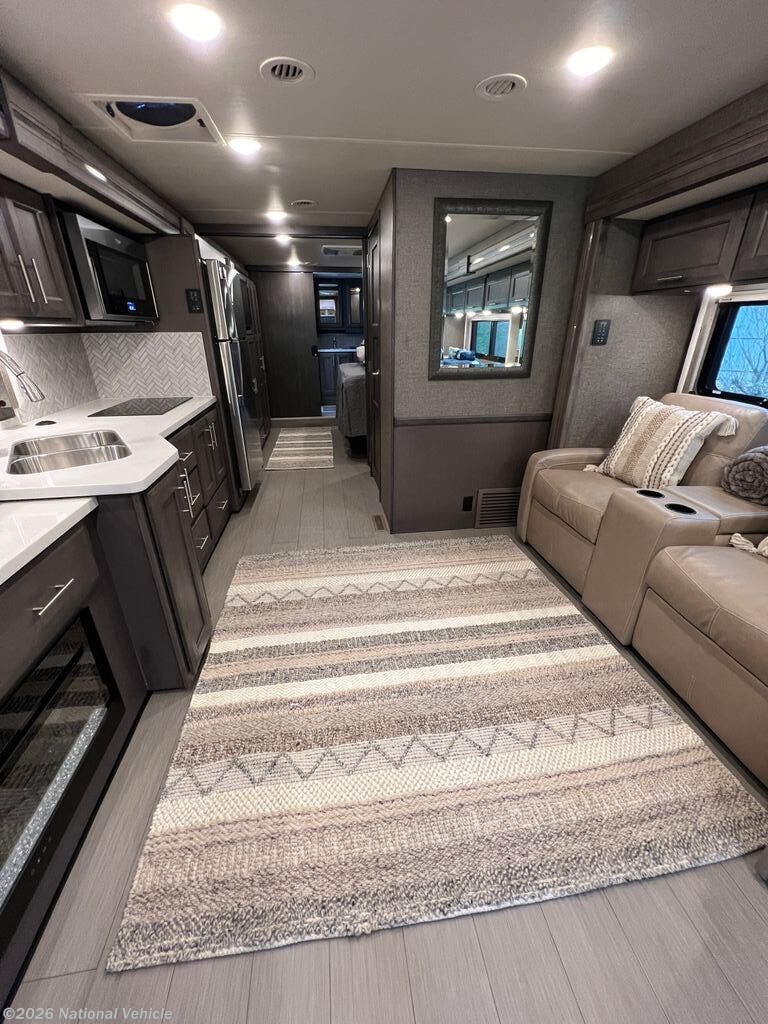 2022 Palazzo 37.5 by Thor Motor Coach from National Vehicle in Rockton, Illinois