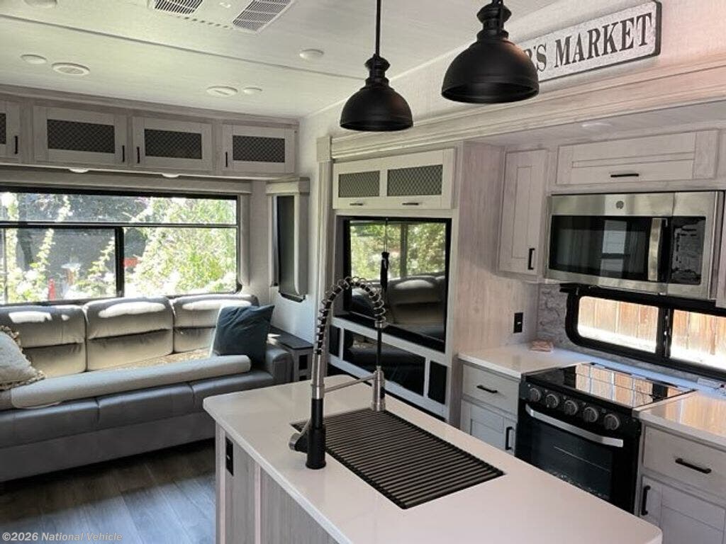 2022 Tandara 320RL by East to West from National Vehicle in West Richland, Washington