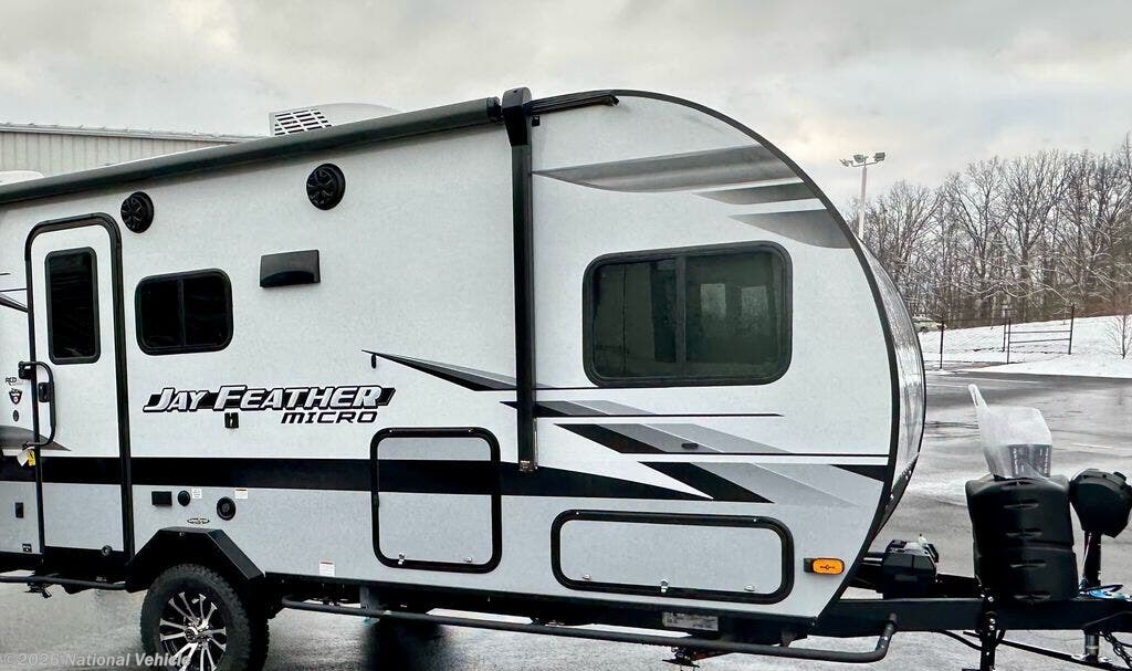 2023 Jayco Jay Feather Micro 166FBS - Used Travel Trailer For Sale by National Vehicle in Marysville, Ohio