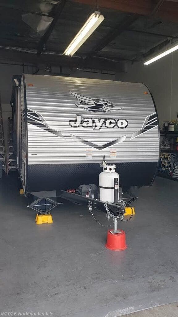 2025 Jayco Jay Flight SLX Baja 175FQW - Used Travel Trailer For Sale by National Vehicle in Buena Park, California
