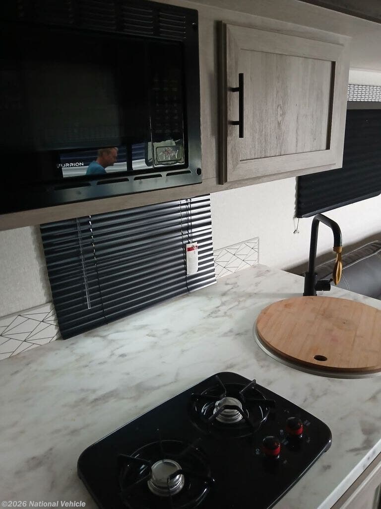 2022 Escape E231BH by K-Z from National Vehicle in St. Joseph, Michigan