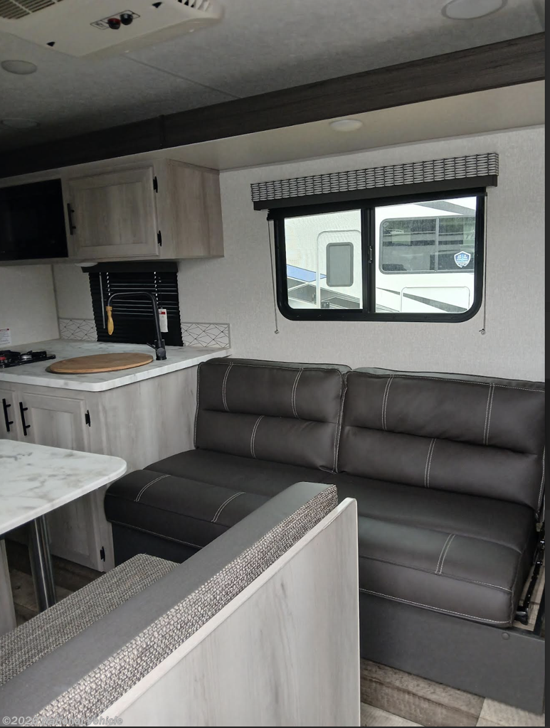 2022 K-Z Escape E231BH - Used Travel Trailer For Sale by National Vehicle in St. Joseph, Michigan