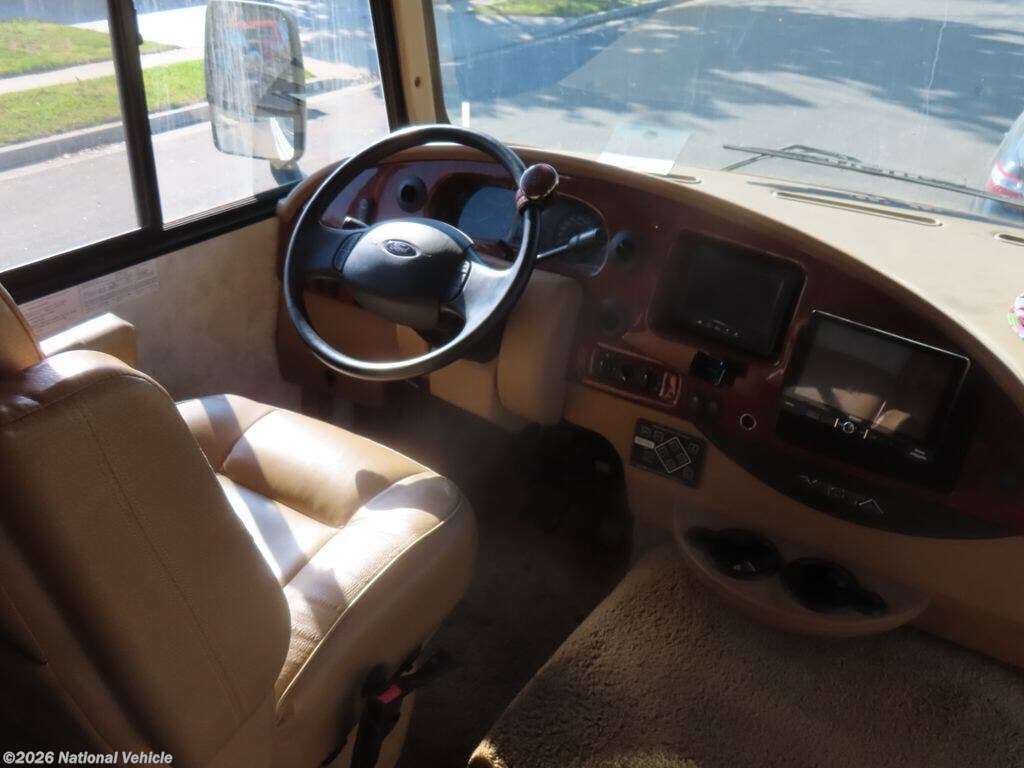 Used 2012 Winnebago Vista 35F available in Fresno, California