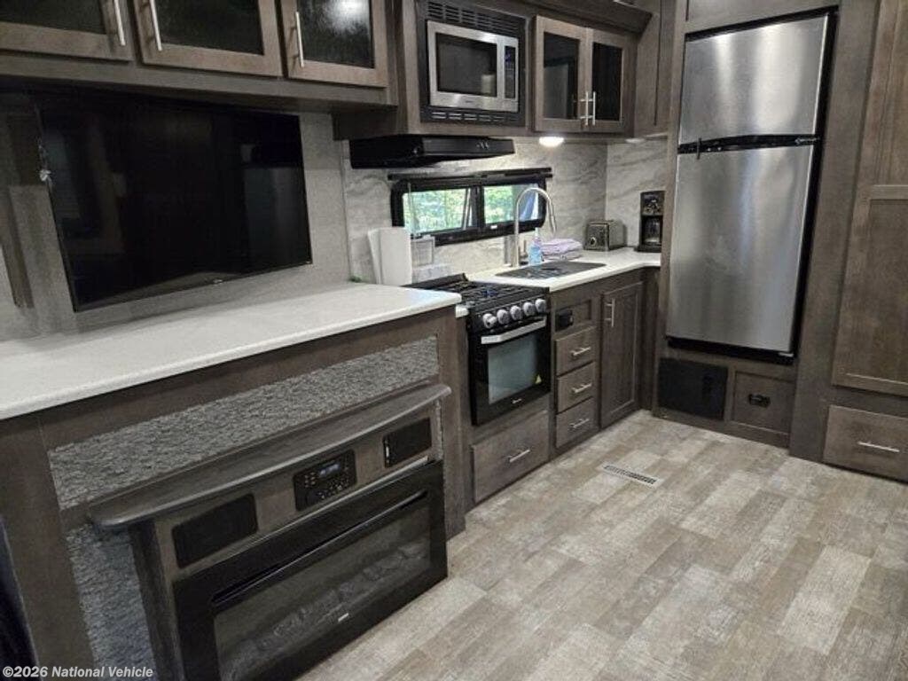 Used 2021 Forest River Rockwood Ultra Lite 2881S available in Meadville, Pennsylvania