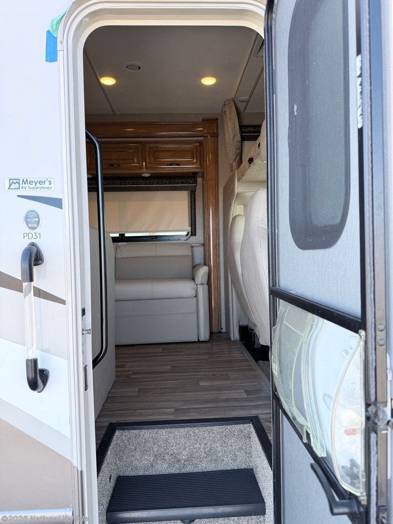 2017 Quantum 31PD by Thor Motor Coach from National Vehicle in Melbourne, Florida