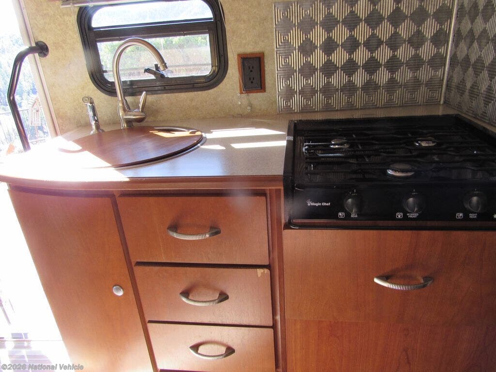 2010 View 24J by Winnebago from National Vehicle in Prescott, Arizona