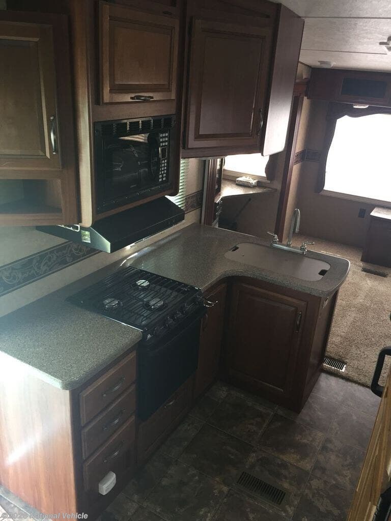 2014 Cougar 318SAB by Keystone from National Vehicle in Fayetteville, Pennsylvania