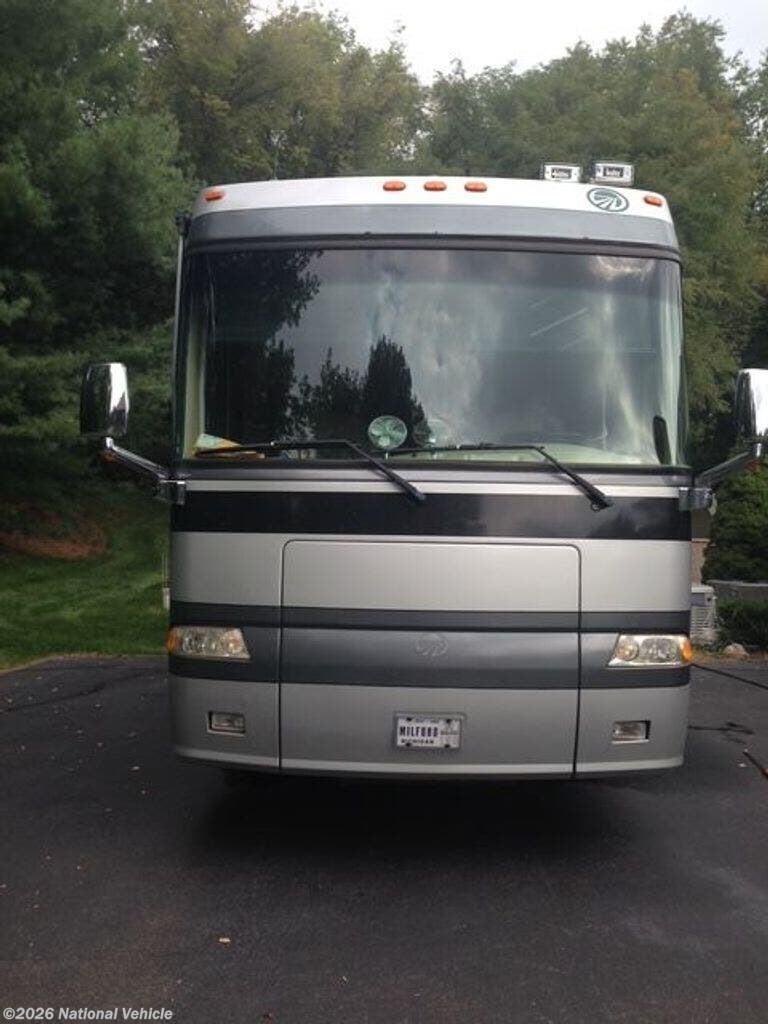 2004 Monaco RV Windsor 40PDQ - Used Class A For Sale by National Vehicle in El Mirage, Arizona