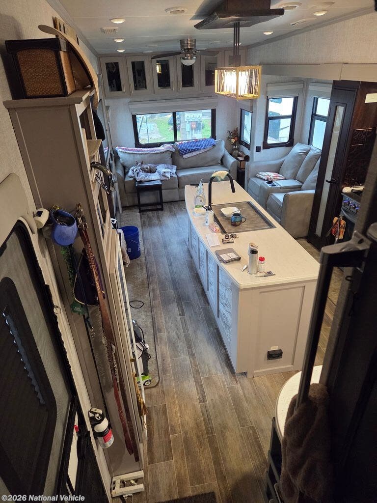 2021 Columbus 1492 366RLW by Palomino from National Vehicle in Indian harbor, Florida