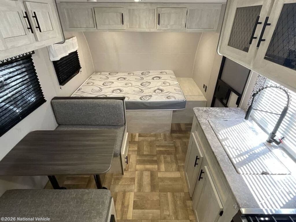 Used 2022 Shasta Shasta 18BH available in Apollo, Pennsylvania