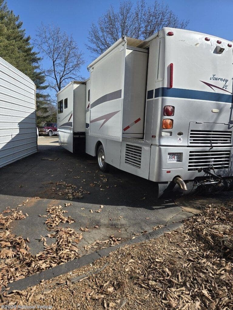 2001 Winnebago Journey 36L - Used Class A For Sale by National Vehicle in O'Fallon, Missouri