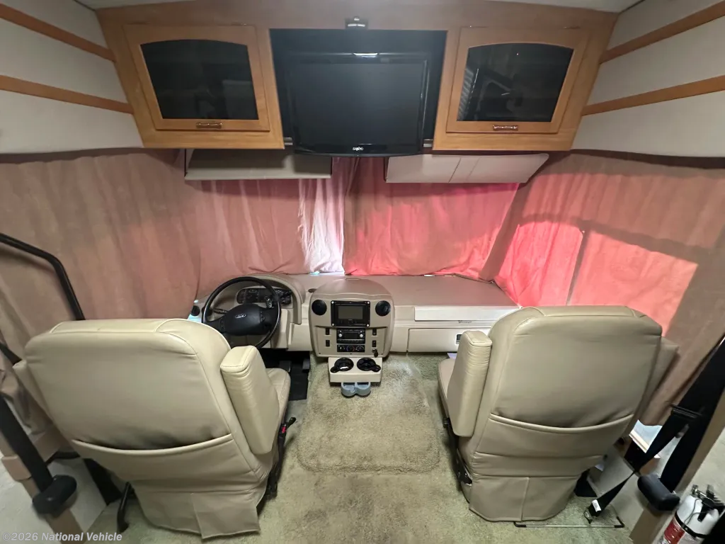 2008 Voyage 35A by Winnebago from National Vehicle in Roanoke, Virginia