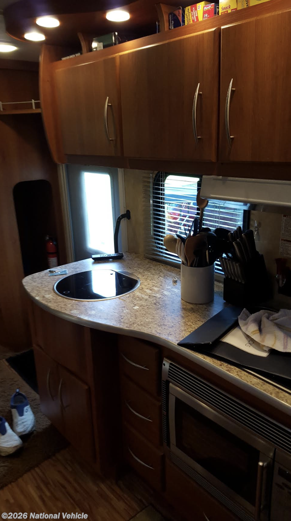 Used 2009 Coachmen Mirada 35DS available in Oak Forest, Illinois