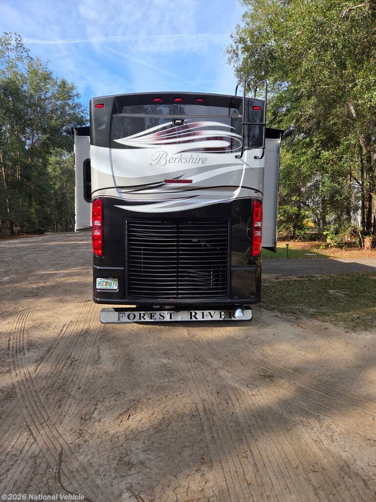 2014 Forest River Berkshire 400BH - Used Class A For Sale by National Vehicle in Ocala, Florida