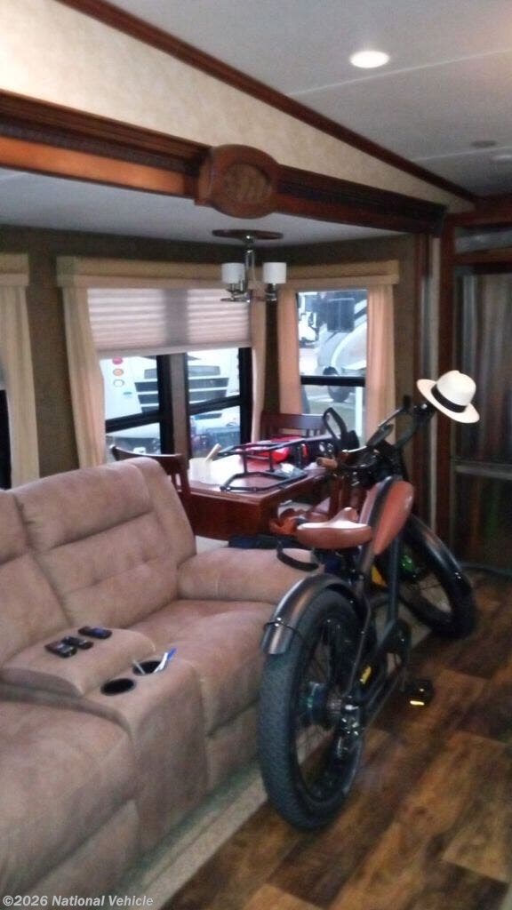 Used 2016 Gulf Stream Yellowstone Canyon Trail Advanced Profile 32FRKT available in Tampa, Florida